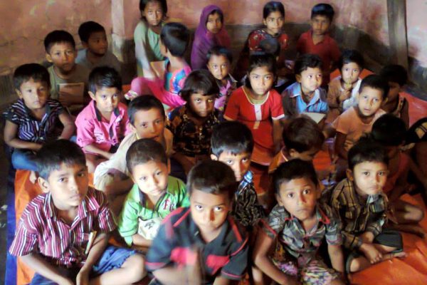 URGENT APPEAL: WARM CLOTHS & SLEEPING KITS FOR STATELESS ROHINGYA REFUGEES (FDMN) IN COX’S BAZAR!