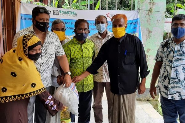 ISDE begins food and safety items to affected families in Cox’s Bazar