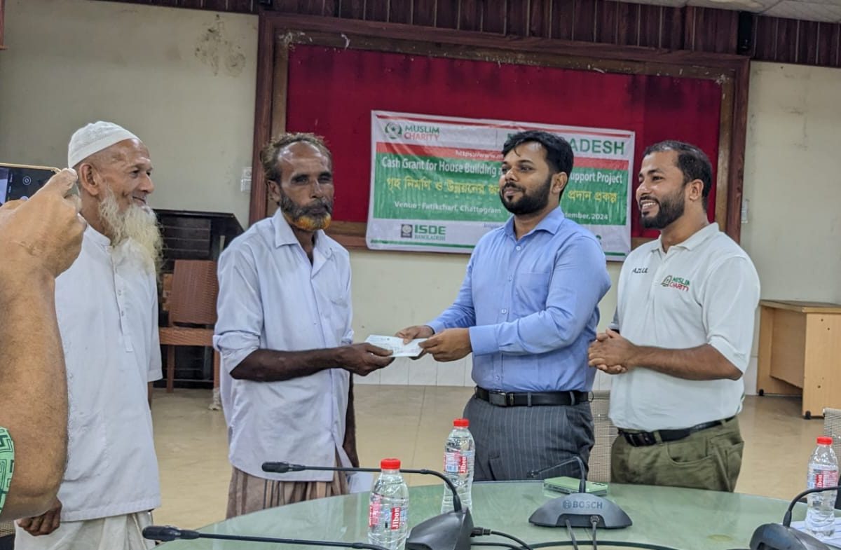 ISDE Bangladesh Cash Grants Distribution to the Flood Victims and Poor in Fatikchari for House Construction